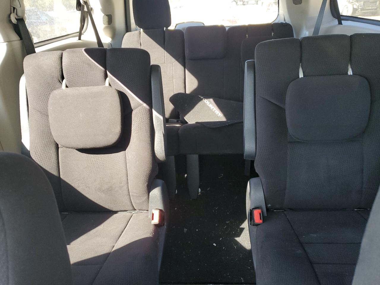 2011 Chrysler Town & Country Touring VIN: 2A4RR5DG2BR698230 Lot: 82600485