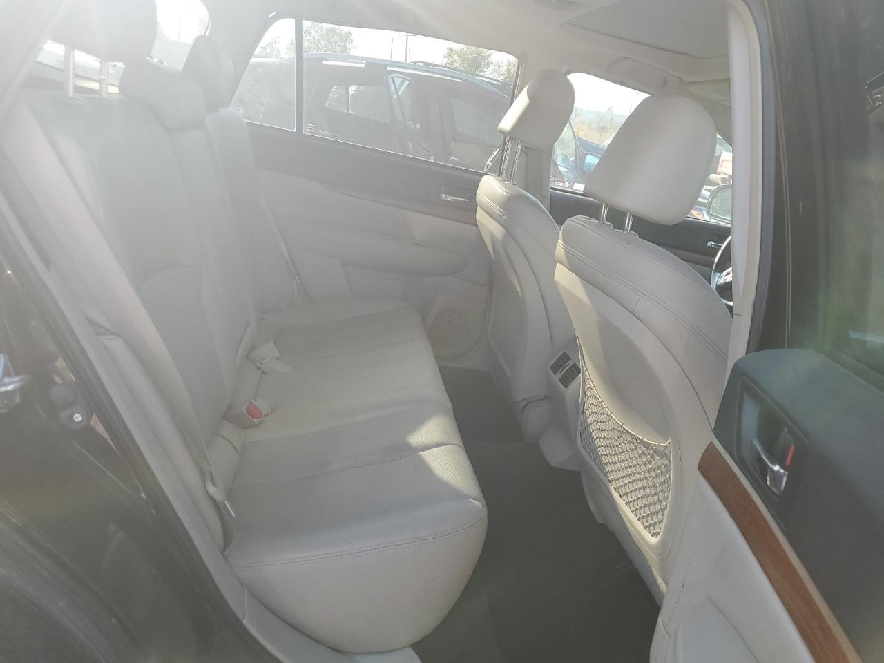 2013 Subaru Outback 2.5I Limited VIN: 4S4BRCKC3D3323594 Lot: 84869295