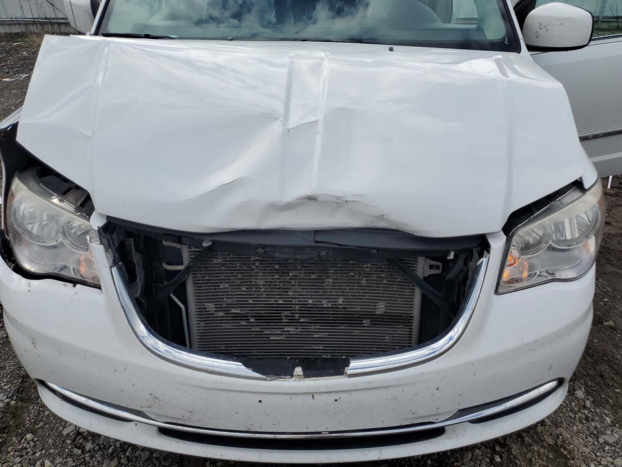 2014 Chrysler Town & Country Touring VIN: 2C4RC1BGXER269182 Lot: 85696905