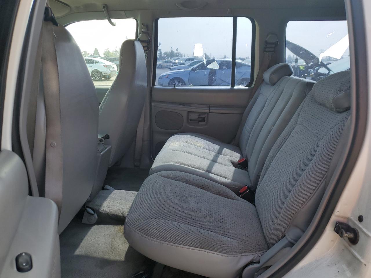 1999 Ford Explorer VIN: 1FMZU32X8XZB64735 Lot: 82251585