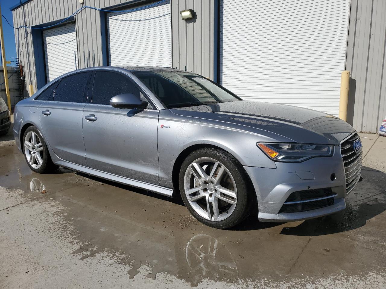 Фото: WAUFGAFC2GN073670