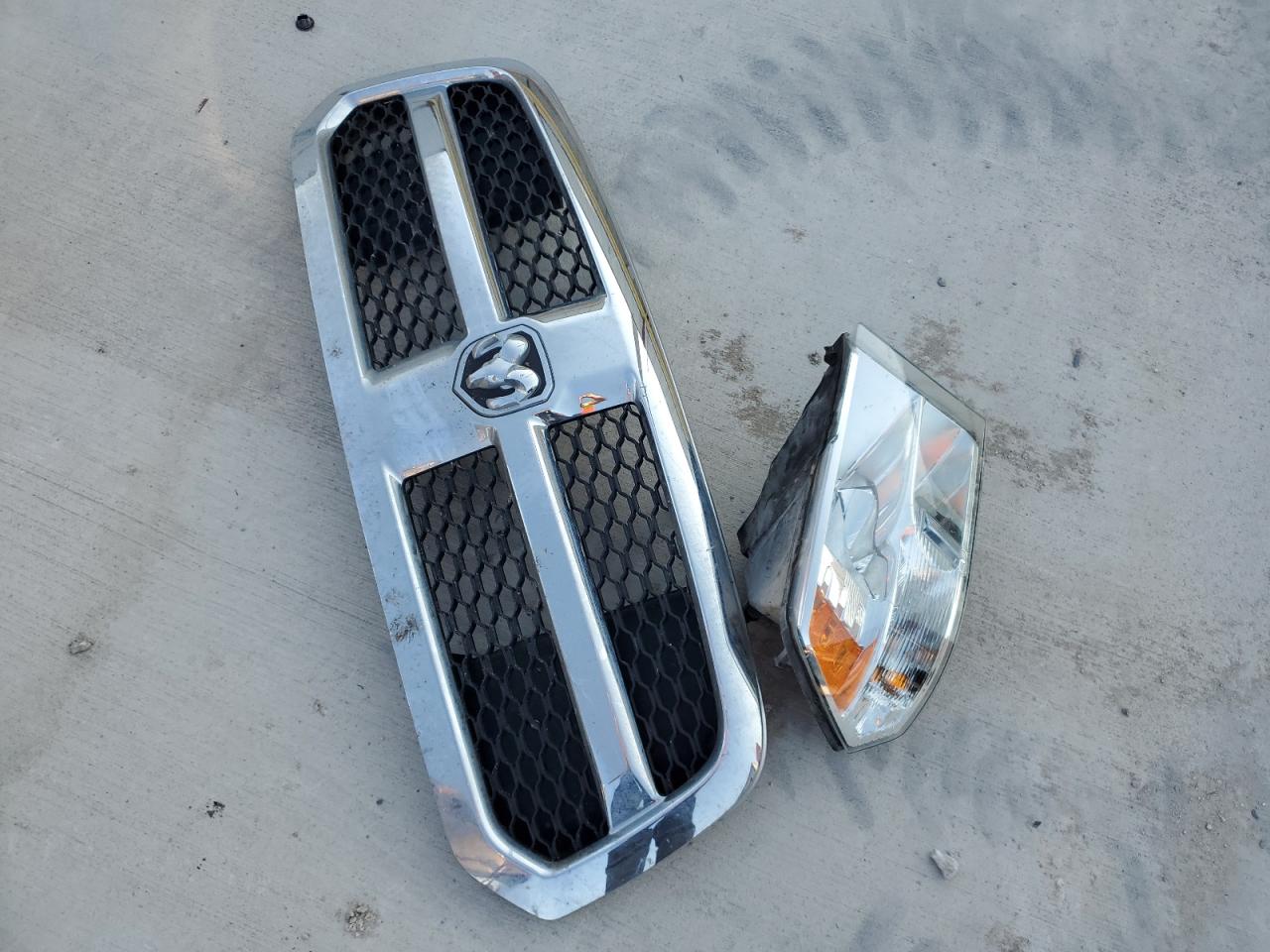 2020 Ram 1500 Classic Tradesman VIN: 1C6RR6FG3LS151600 Lot: 82544275