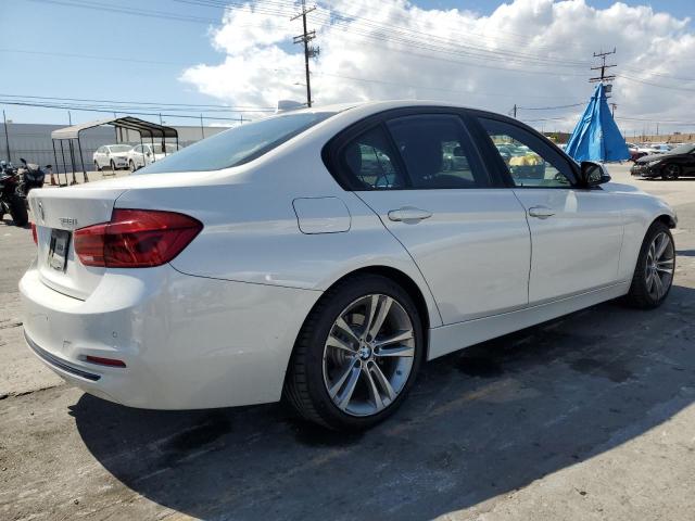  BMW 3 SERIES 2016 Белы