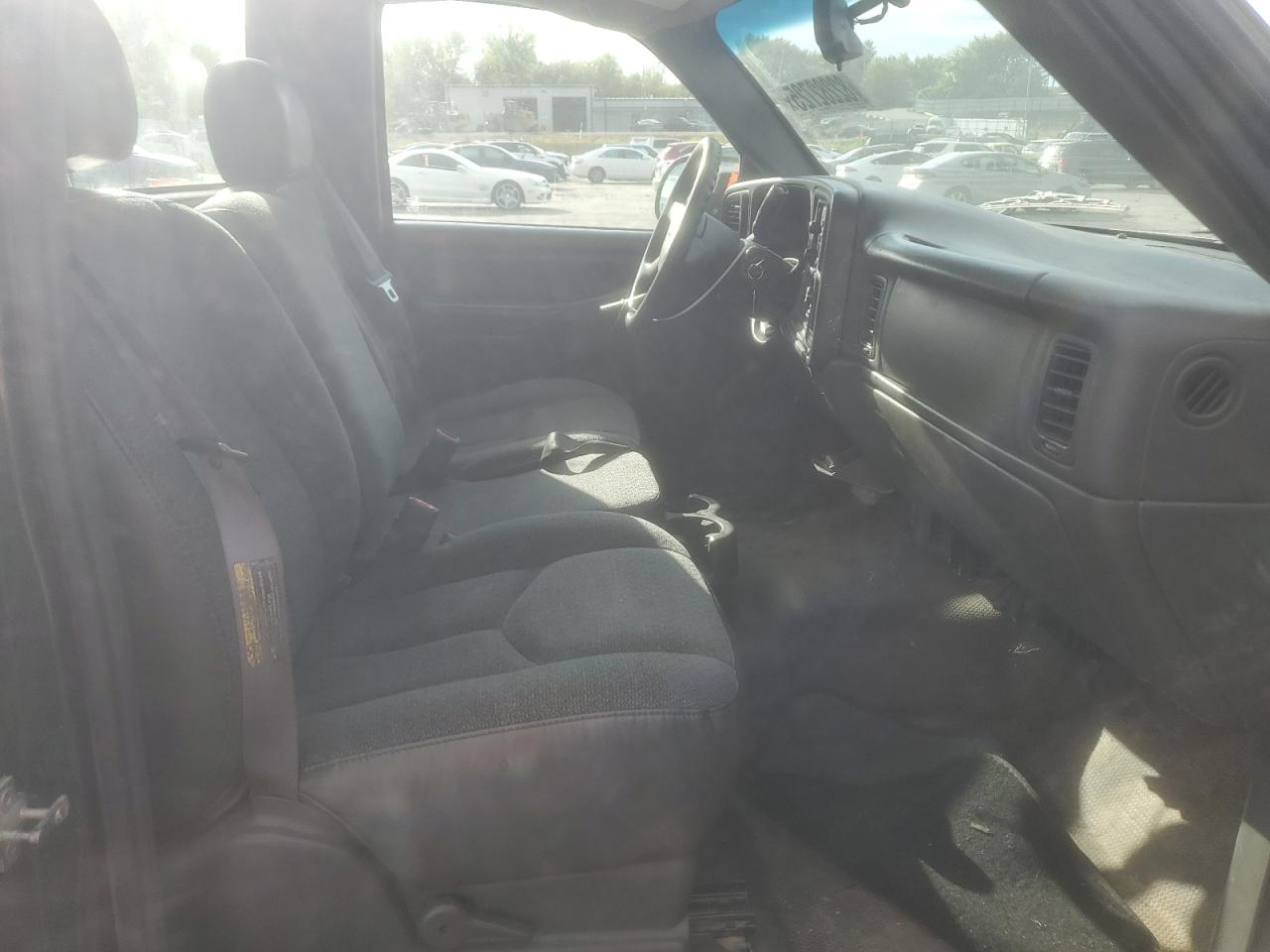 2005 Chevrolet Silverado C1500 VIN: 1GCEC14X15Z175256 Lot: 82282725