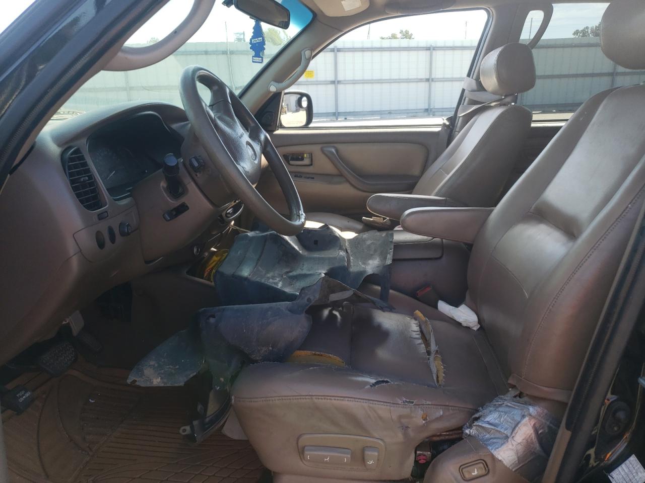 2002 Toyota Sequoia Sr VIN: 5TDZT34A22S116433 Lot: 82517085