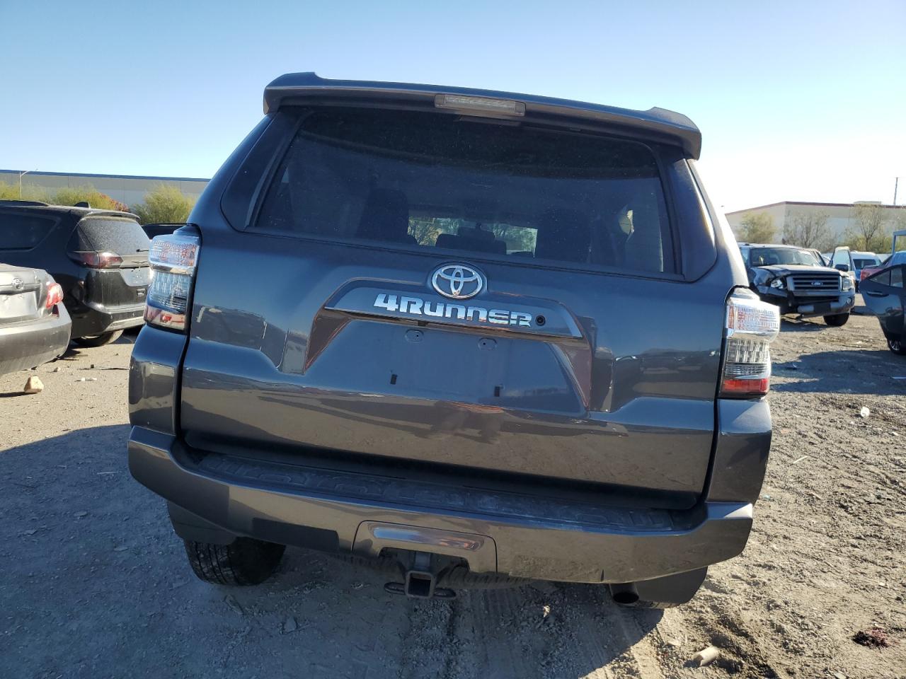 2019 Toyota 4Runner Sr5/Sr5 Premium VIN: JTEBU5JR3K5718070 Lot: 87485155