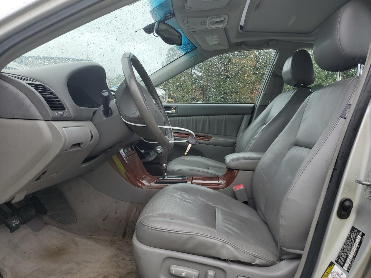 2005 Toyota Camry Le VIN: 4T1BF30K15U082567 Lot: 85659335