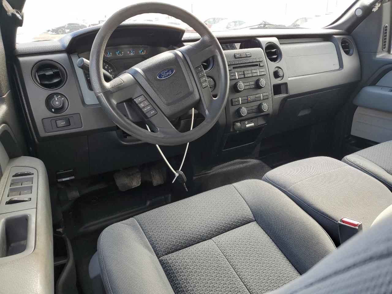 2014 Ford F150 Super Cab VIN: 1FTFX1EF2EFB10657 Lot: 82498275