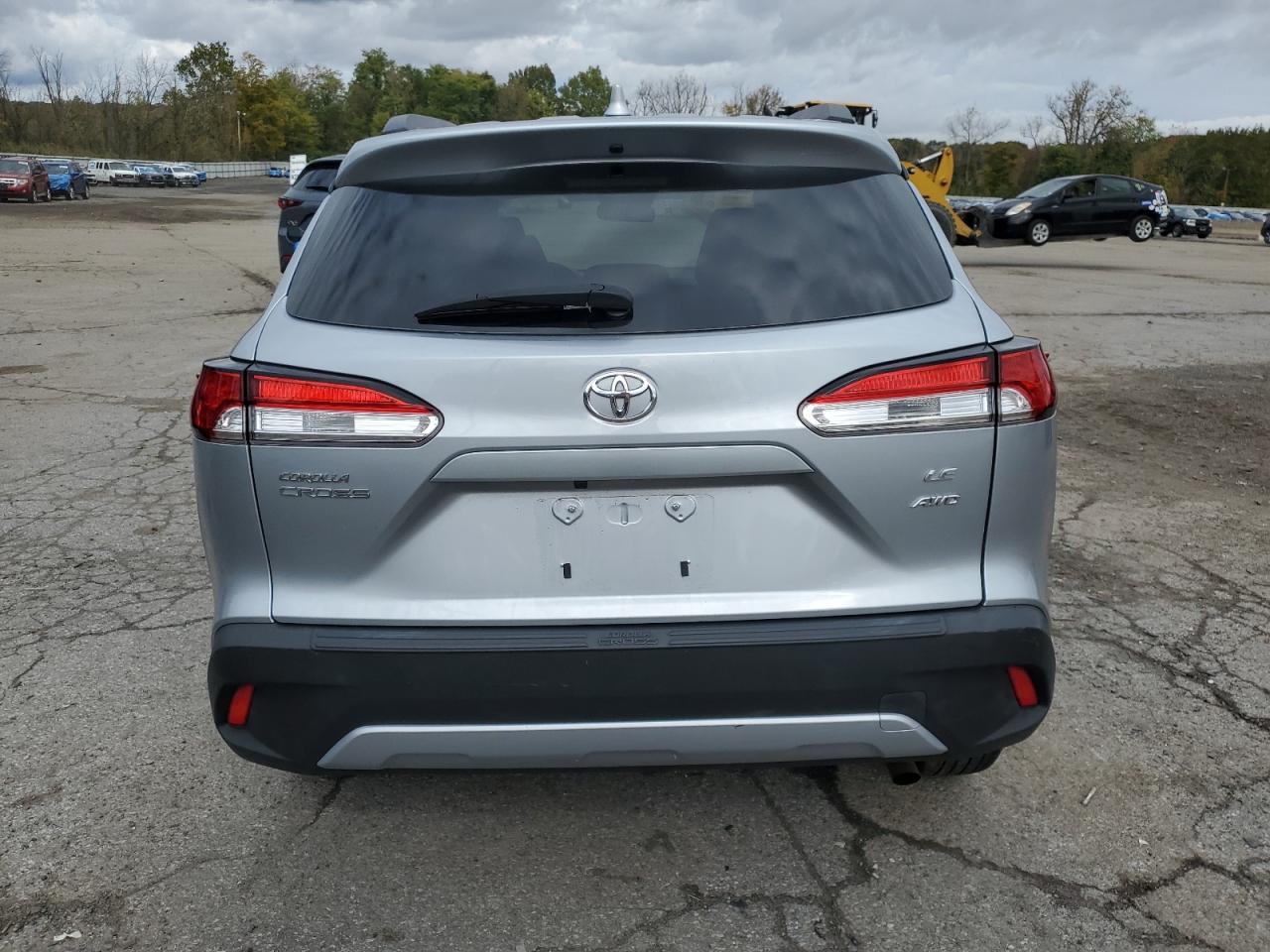 2023 Toyota Corolla Cross Le VIN: 7MUBAABG1PV067158 Lot: 82475075