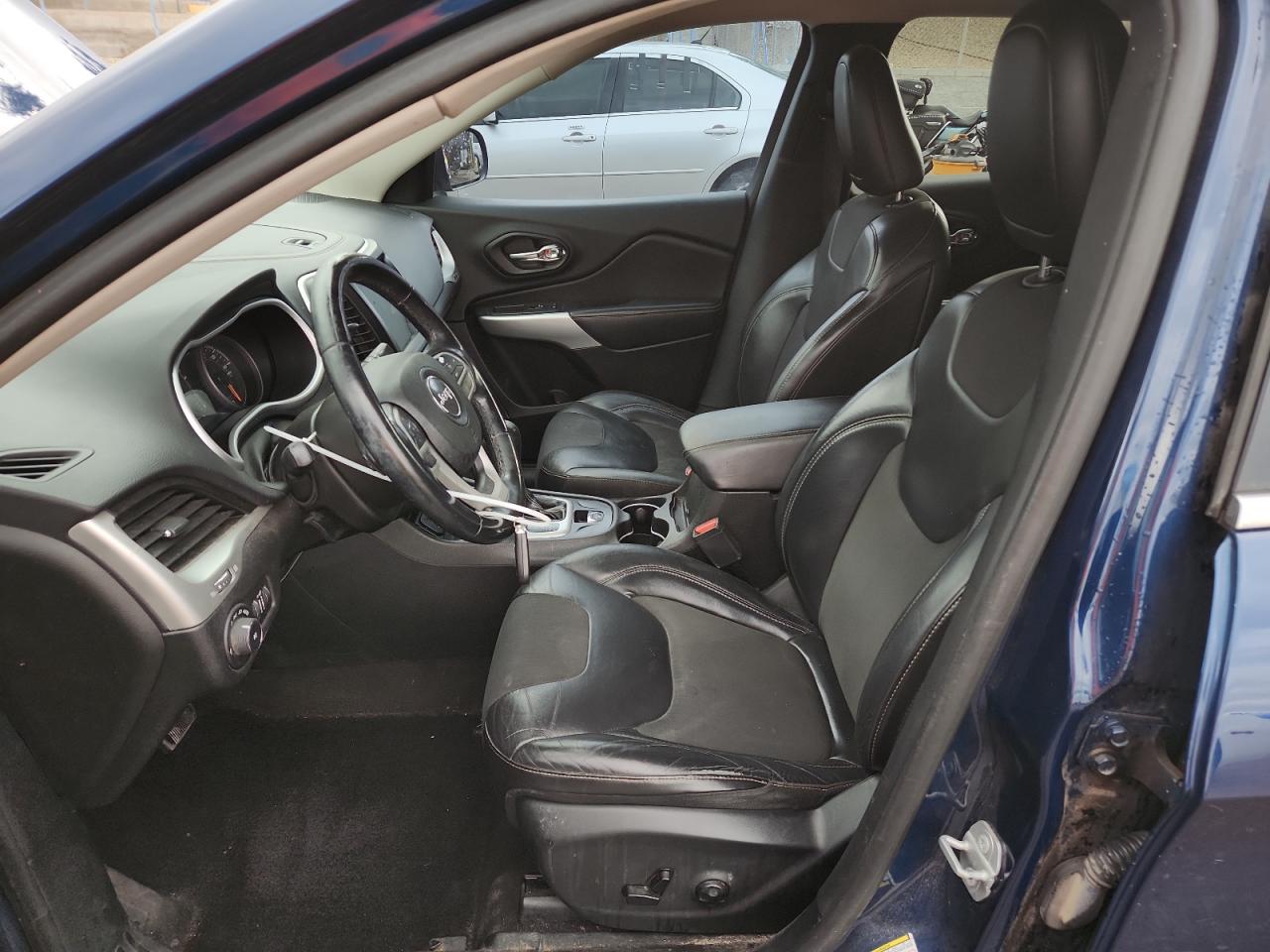 2018 Jeep Cherokee Latitude Plus VIN: 1C4PJLLB8JD540460 Lot: 86106225