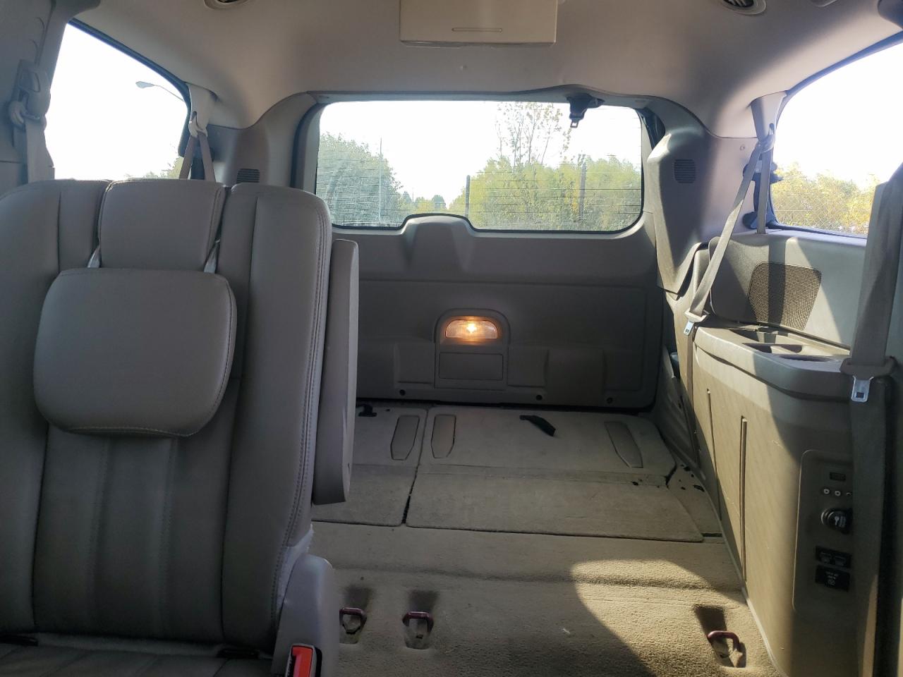 2016 Chrysler Town & Country Touring VIN: 2C4RC1BG4GR173275 Lot: 92815785