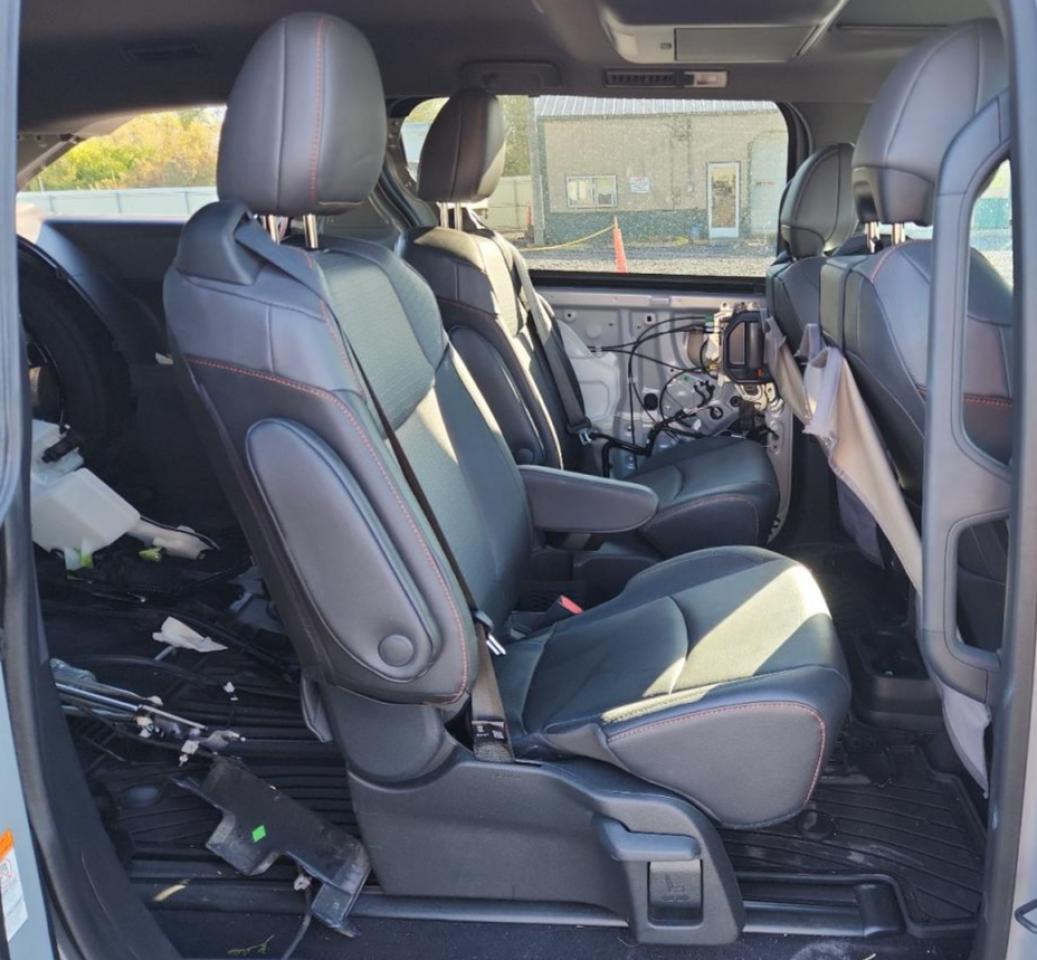 2024 Toyota Sienna Xse VIN: 5TDDSKFCXRS110721 Lot: 85537705