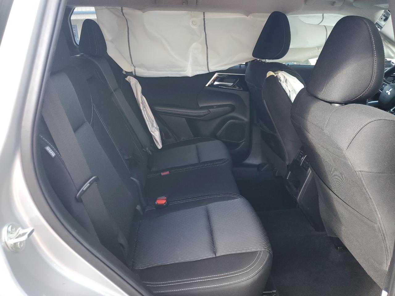 2024 Mitsubishi Outlander Es VIN: JA4J3UA80RZ008089 Lot: 82482415