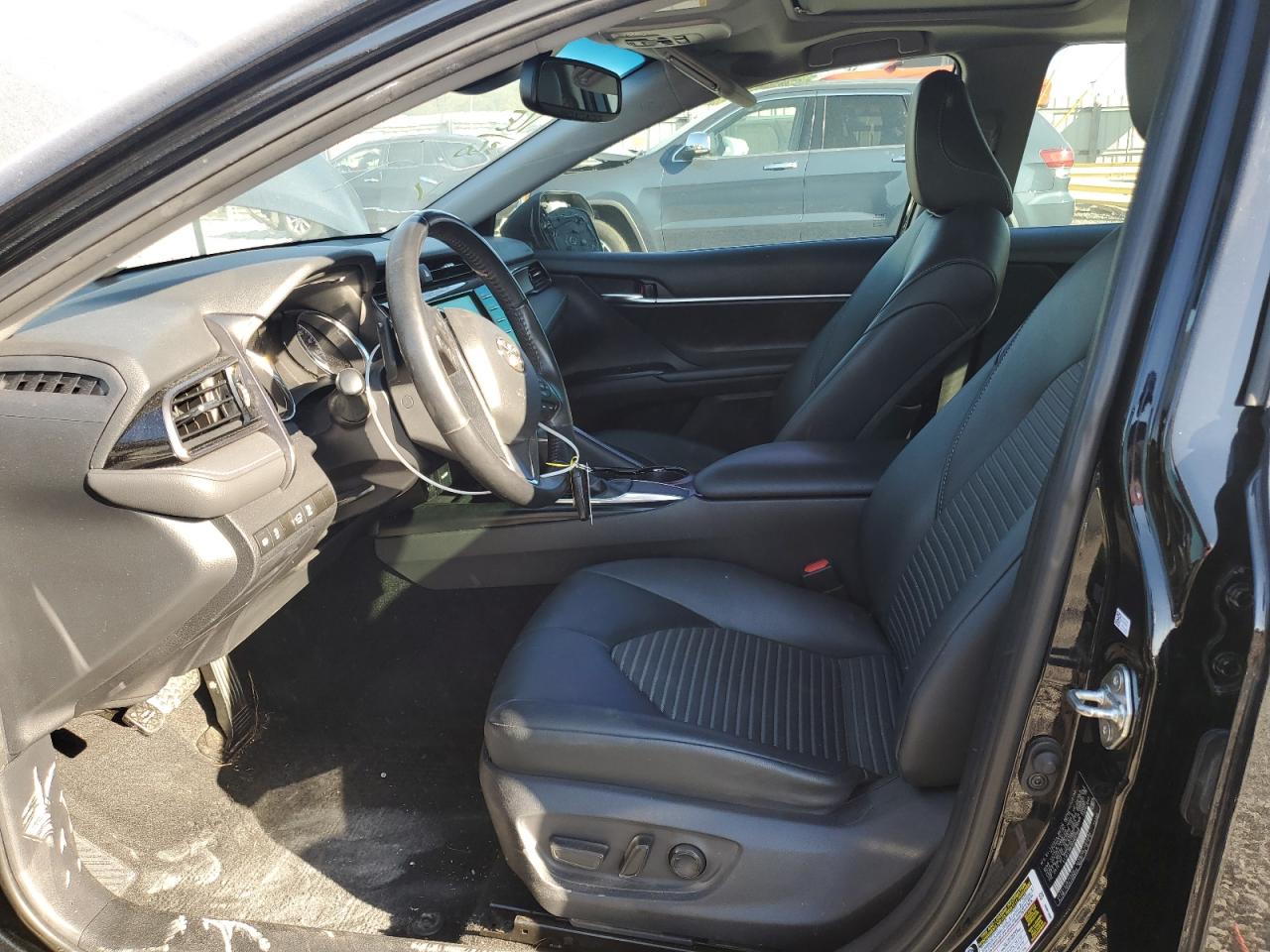 2019 Toyota Camry L VIN: 4T1B11HK4KU697908 Lot: 81984405