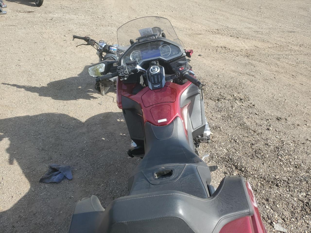 2018 Honda Gl1800 VIN: JH2SC790XJK000239 Lot: 81954905