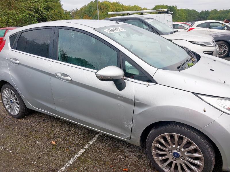 2011 FORD FIESTA TITANIUM 