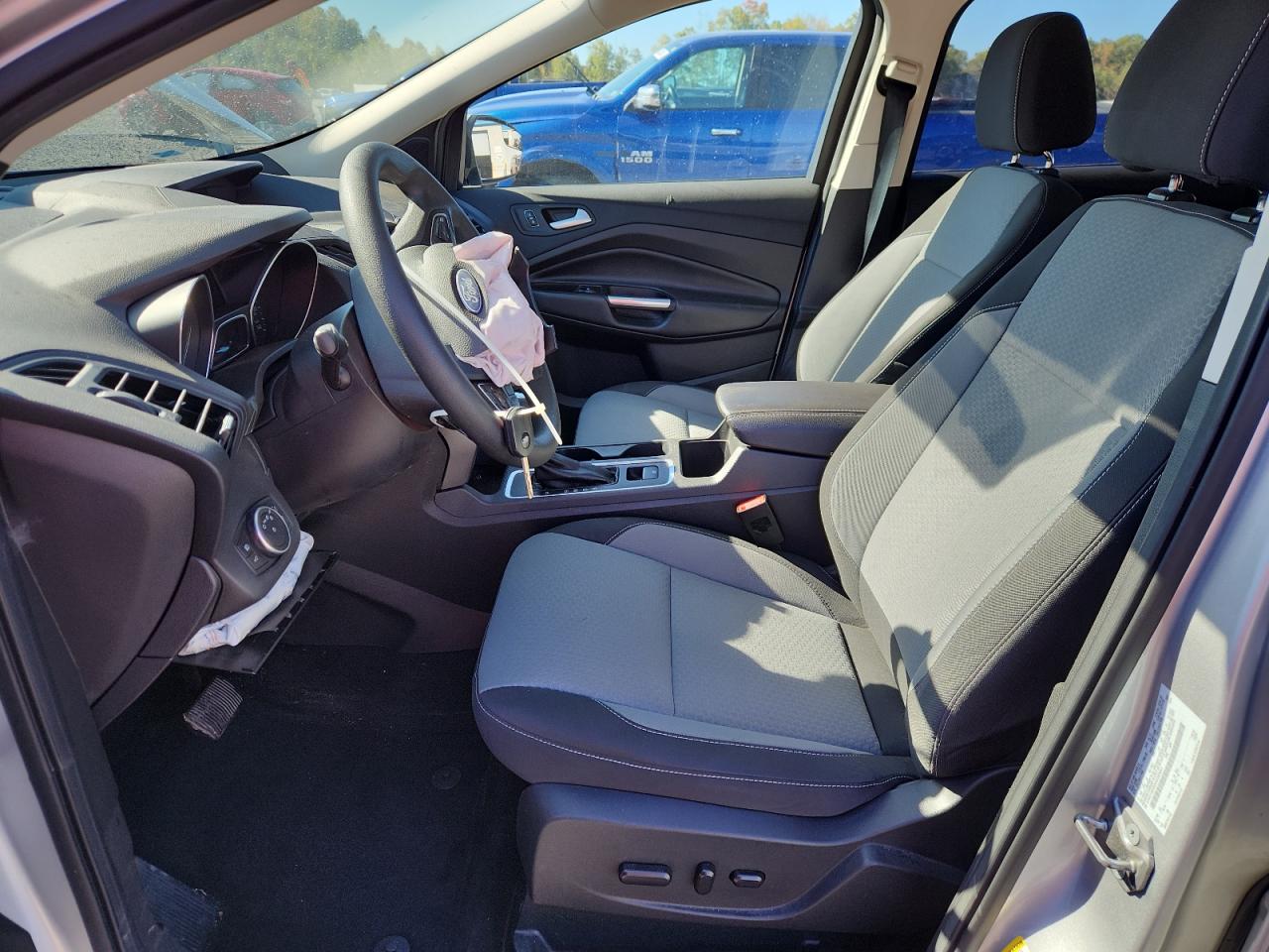 2017 Ford Escape Se VIN: 1FMCU9GD2HUD90663 Lot: 84733825