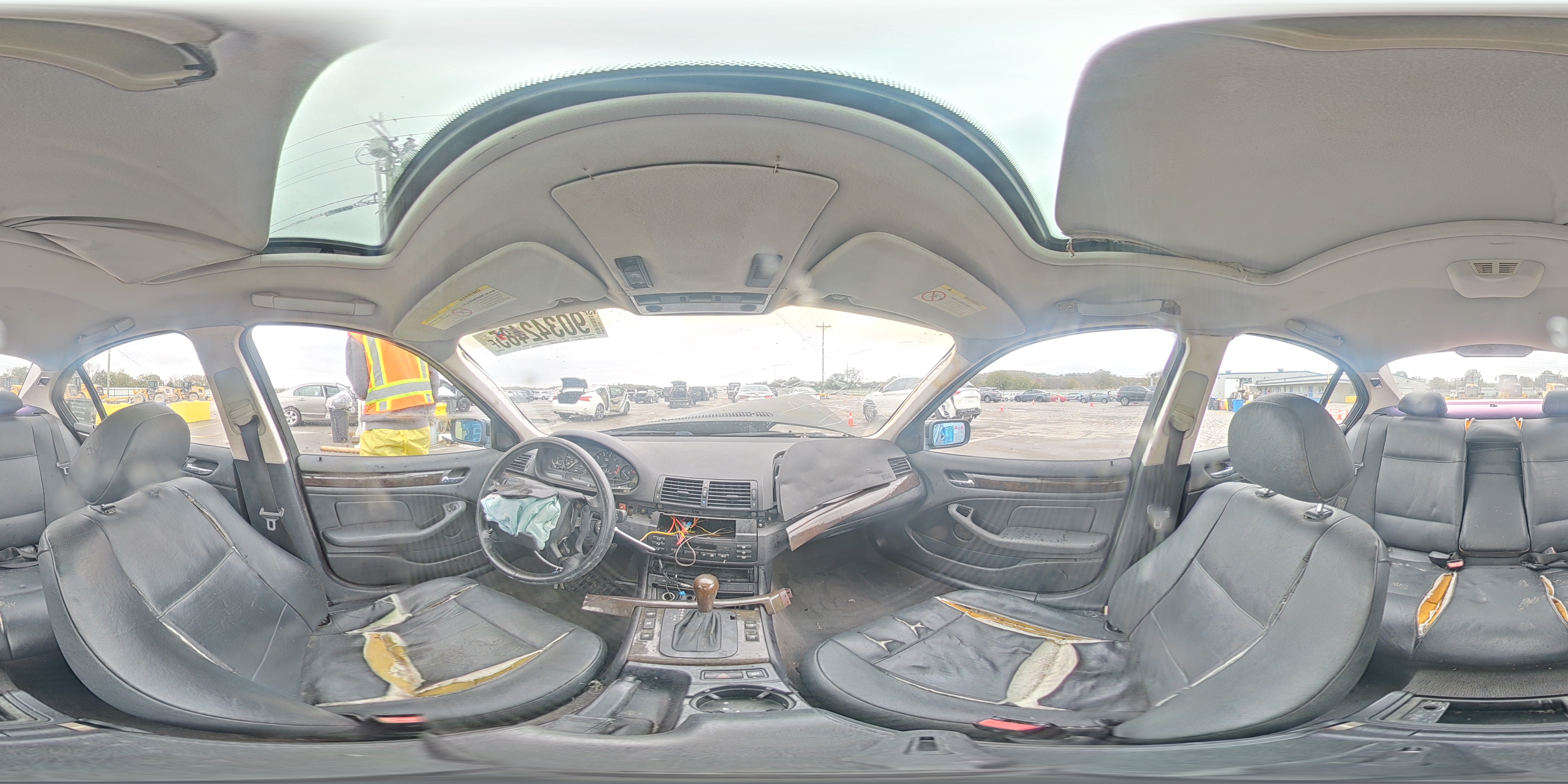 2002 BMW 325 I VIN: WBAEV33442KL71562 Lot: 90342485