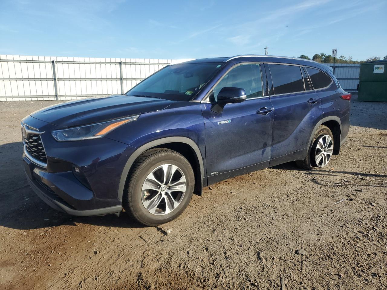 2021 Toyota Highlander Hybrid Xle