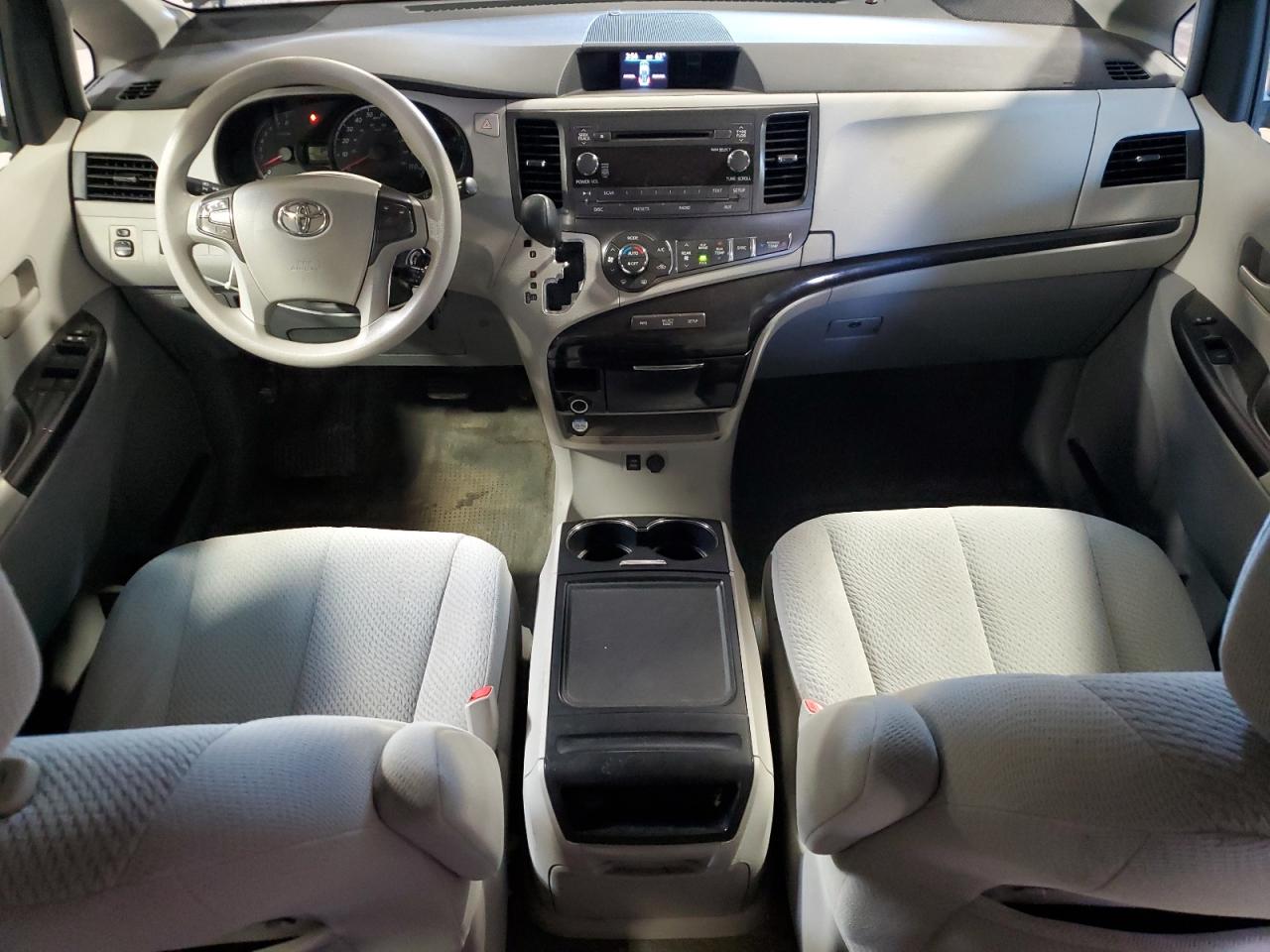 2013 Toyota Sienna Le VIN: 5TDKK3DC1DS337059 Lot: 85728045