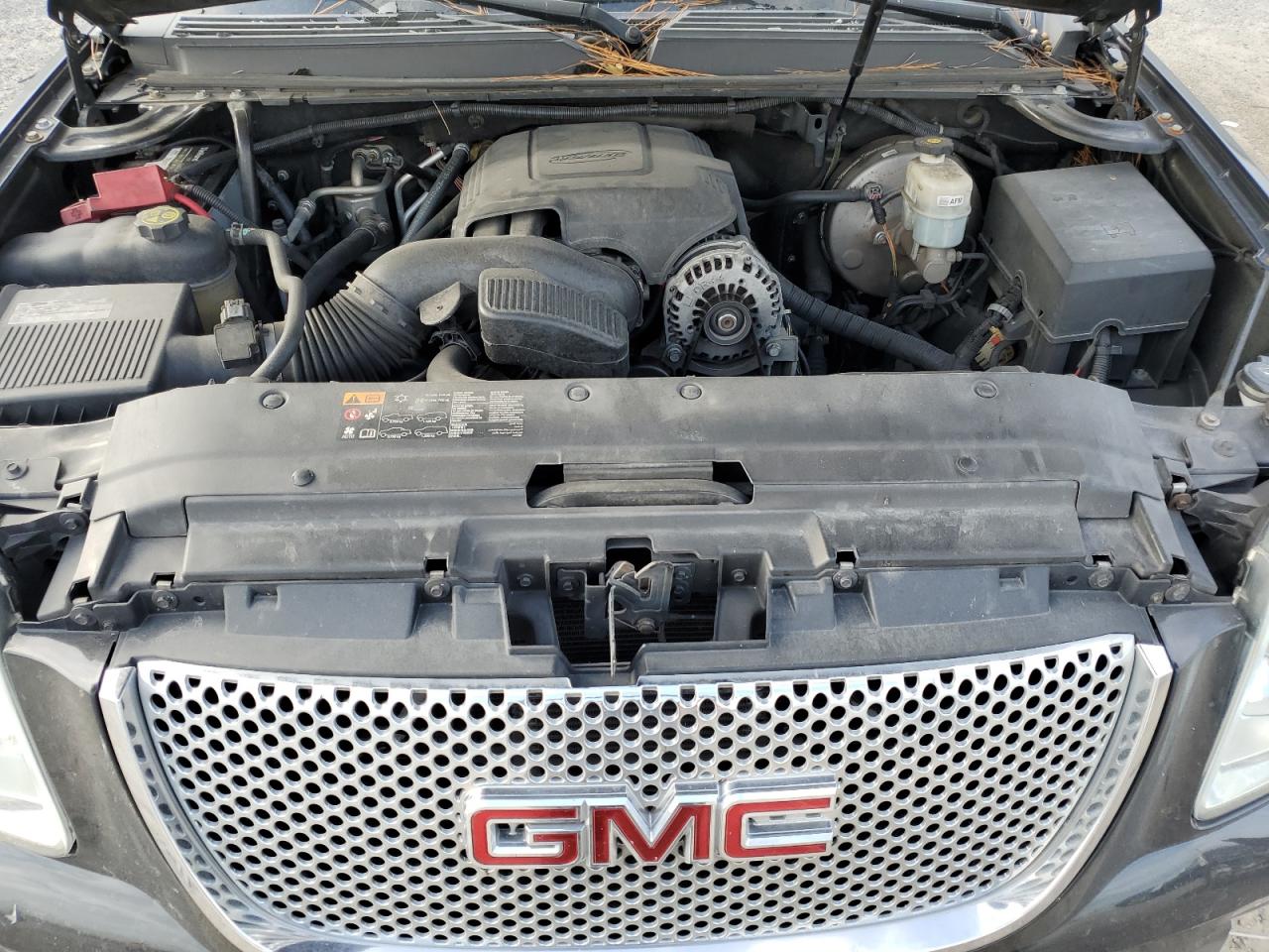 2013 GMC Yukon Xl Denali VIN: 1GKS1MEF5DR314551 Lot: 84706785