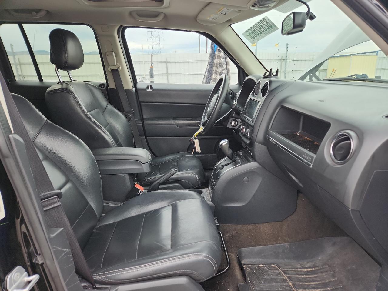 2015 Jeep Patriot Latitude VIN: 1C4NJRFB3FD206866 Lot: 82392665