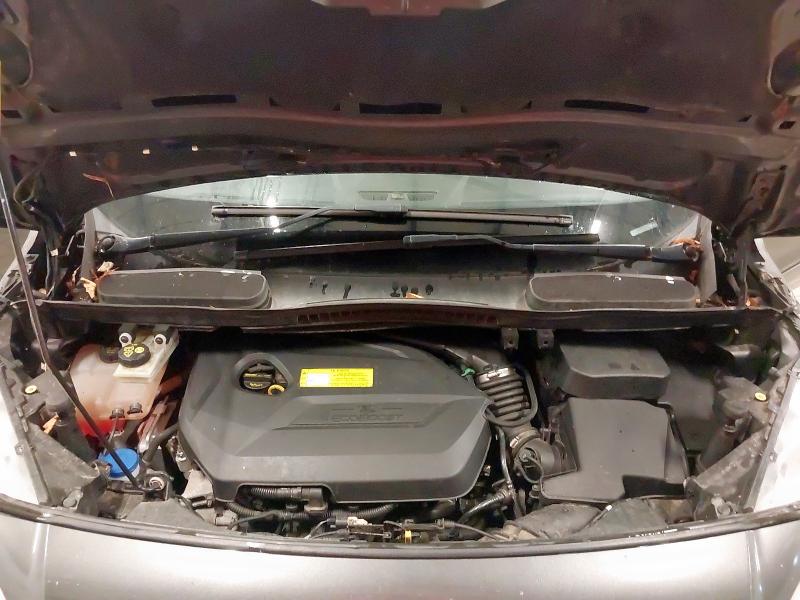 2015 FORD TOURNEO CONNECT GR T-NIUM 