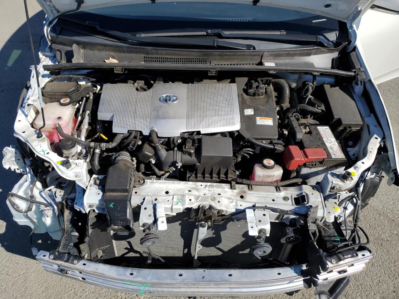 2020 Toyota Prius L VIN: JTDKARFU8L3111418 Lot: 85869085