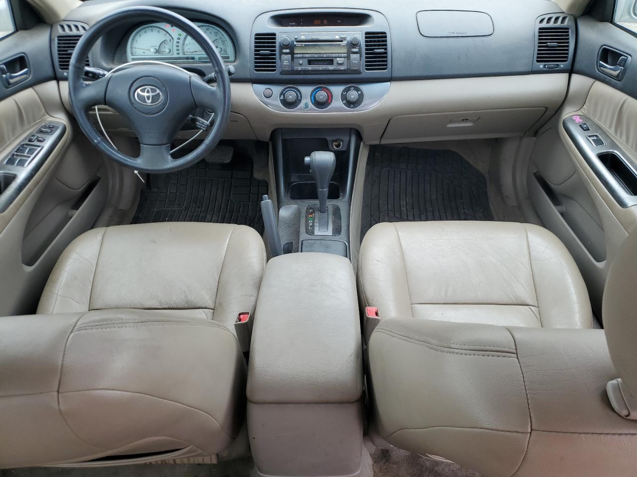 2002 Toyota Camry Le VIN: JTDBE32K920099091 Lot: 84761675