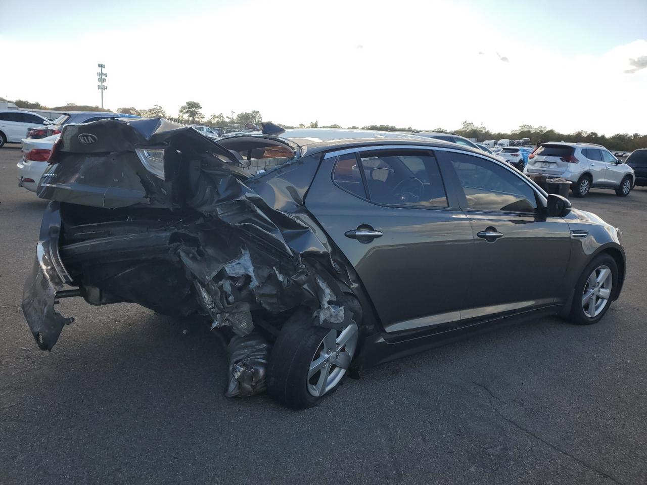 2015 Kia Optima Lx VIN: 5XXGM4A7XFG361510 Lot: 89829915