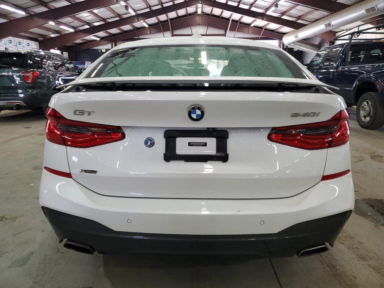 IV (G32) IV (G32)