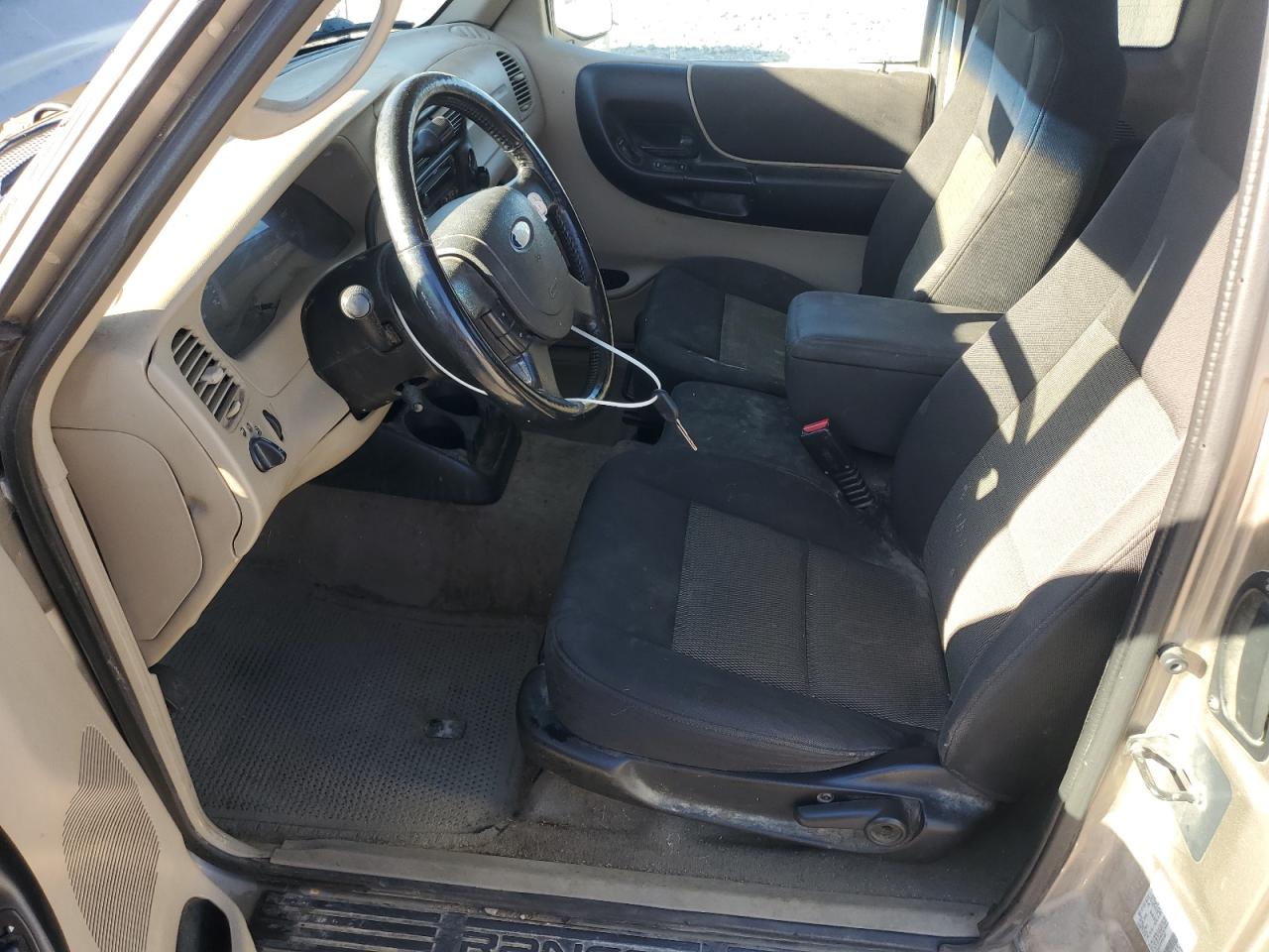 2004 Ford Ranger Super Cab VIN: 1FTYR44U94PA14800 Lot: 87258015