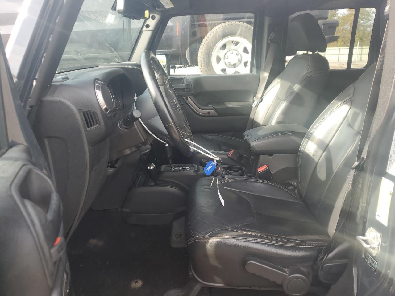 2018 Jeep Wrangler Unlimited Sahara VIN: 1C4BJWEG1JL885937 Lot: 84174925