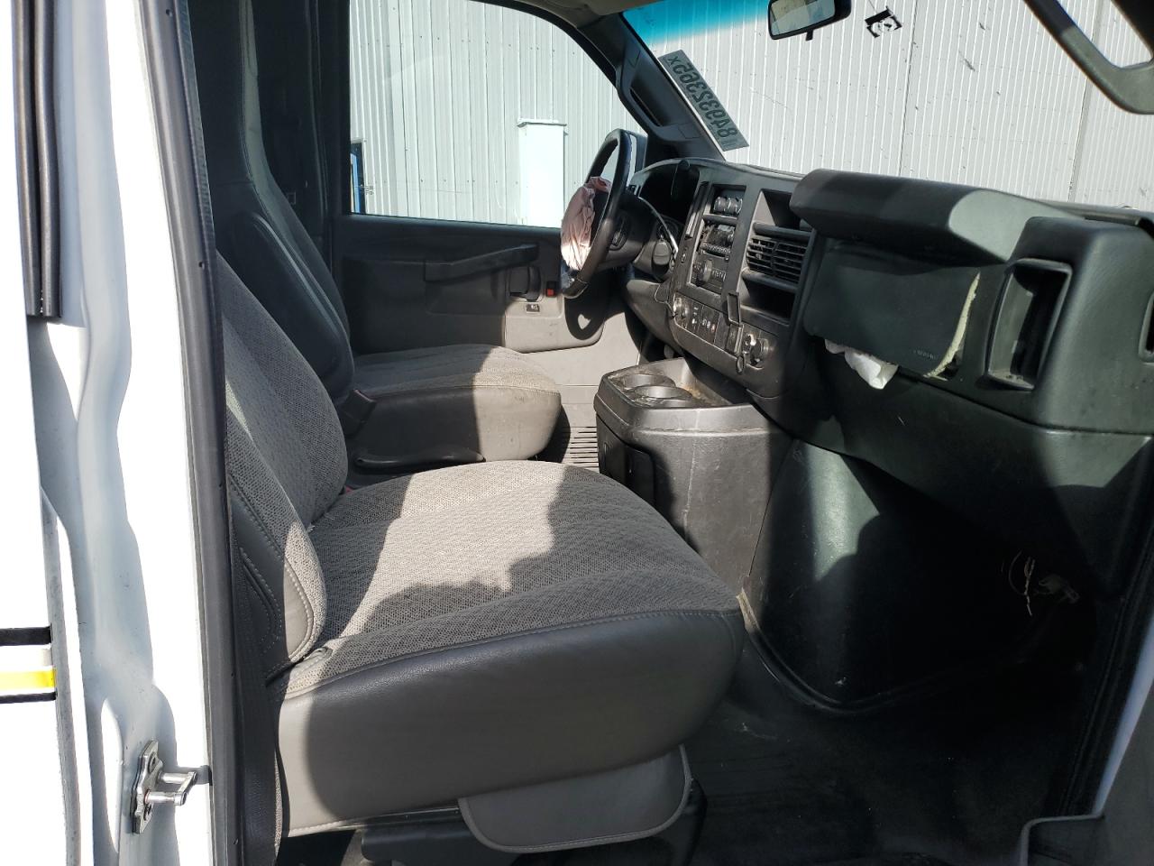 2016 Chevrolet Express G3500 VIN: 1GCZGGFG2G1340545 Lot: 84932365