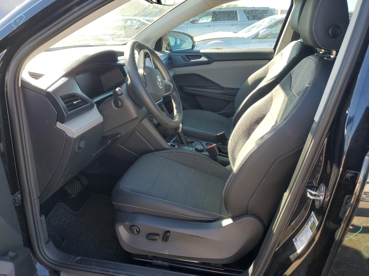 2024 Volkswagen Taos Se VIN: 3VVVX7B22RM058373 Lot: 87039535