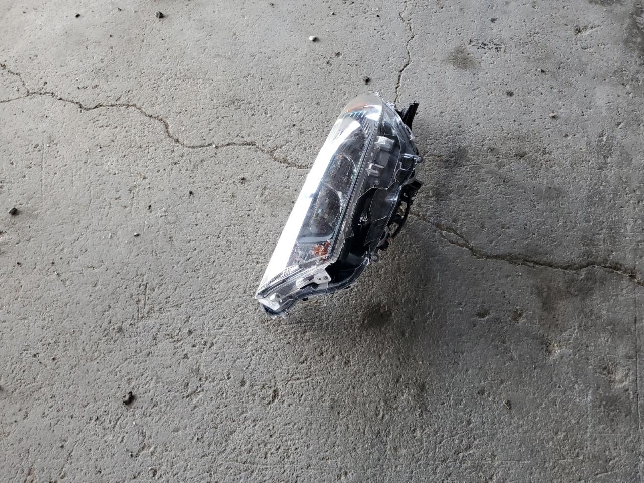 2019 Toyota Rav4 Le VIN: JTMH1RFVXKD507071 Lot: 85334205