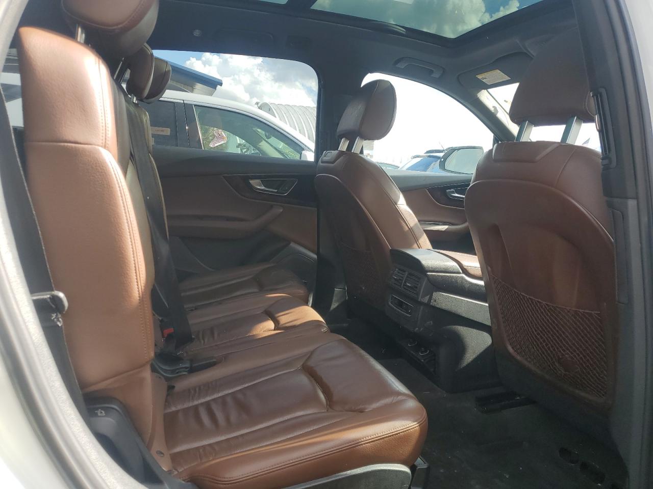 2017 Audi Q7 Premium Plus VIN: WA1LAAF74HD047275 Lot: 89517335
