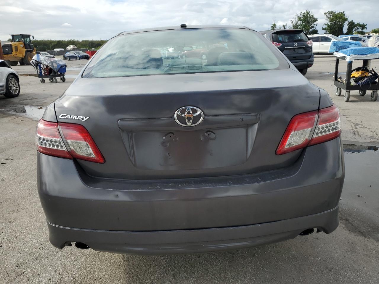2011 Toyota Camry Base VIN: 4T1BF3EK4BU767165 Lot: 82220435