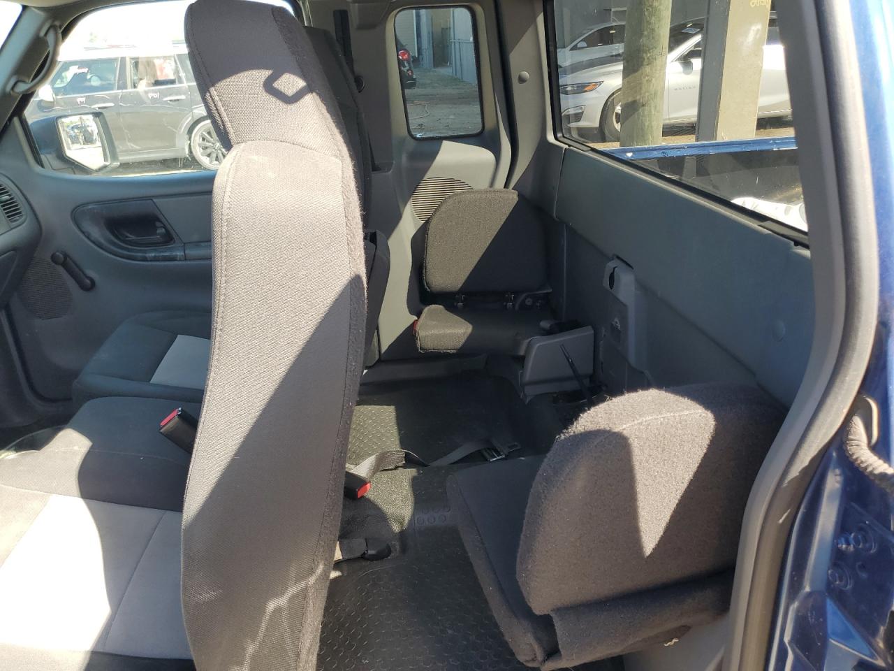 2007 Ford Ranger Super Cab VIN: 1FTYR44E97PA81989 Lot: 82348095