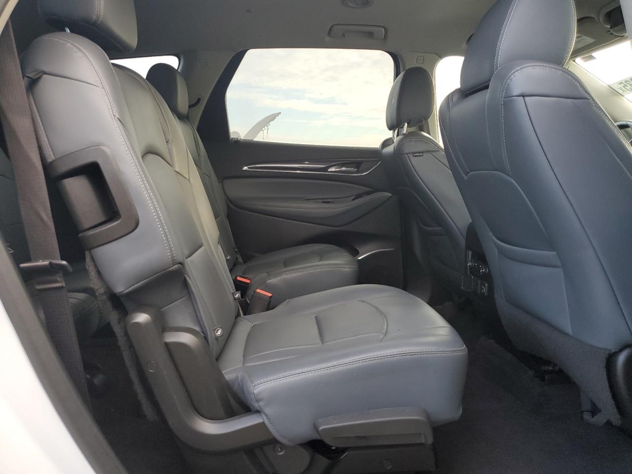 2020 Buick Enclave Essence VIN: 5GAEVAKW6LJ117628 Lot: 86256235