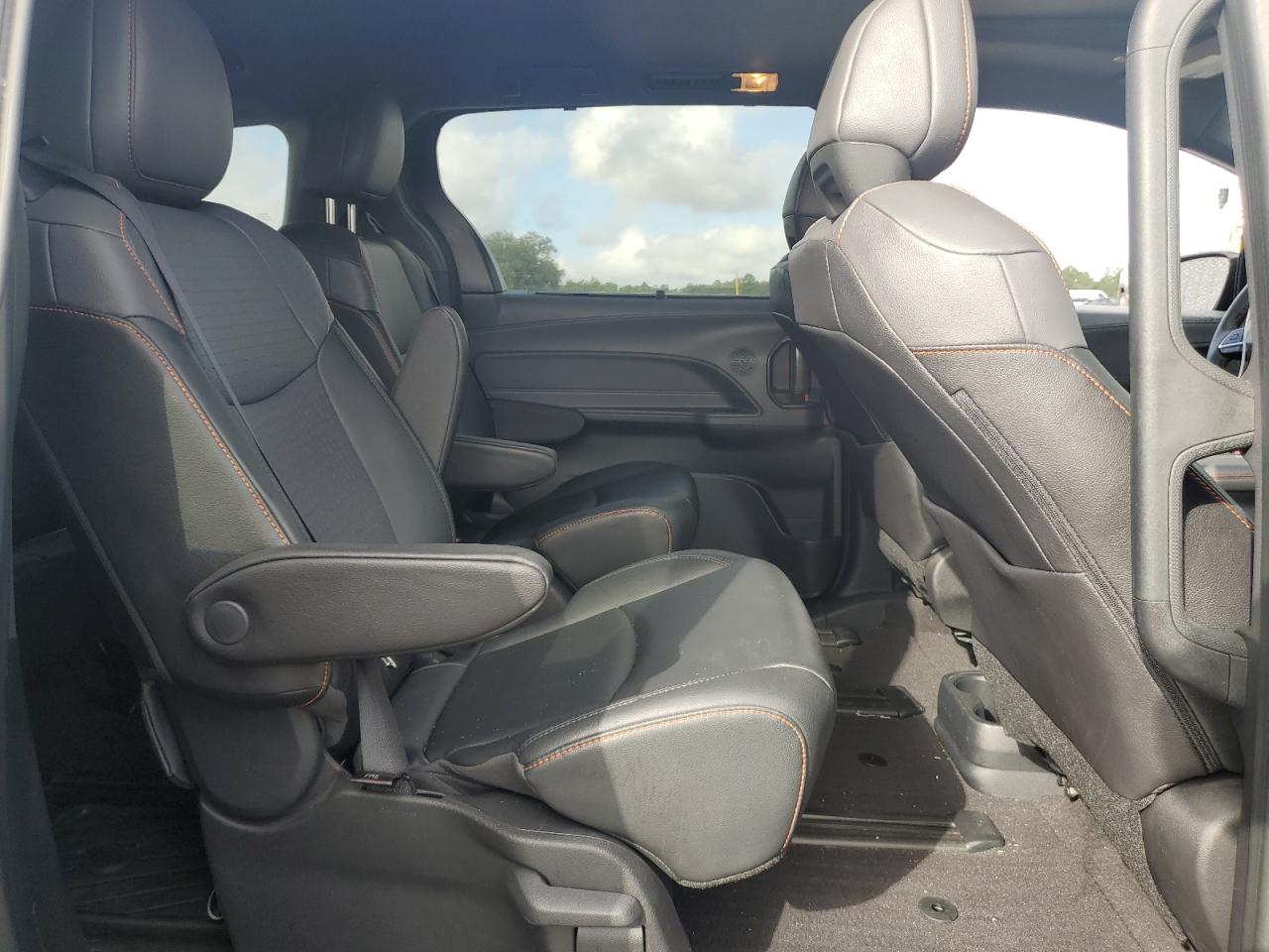 2022 Toyota Sienna Xse VIN: 5TDXRKEC8NS124833 Lot: 85307295