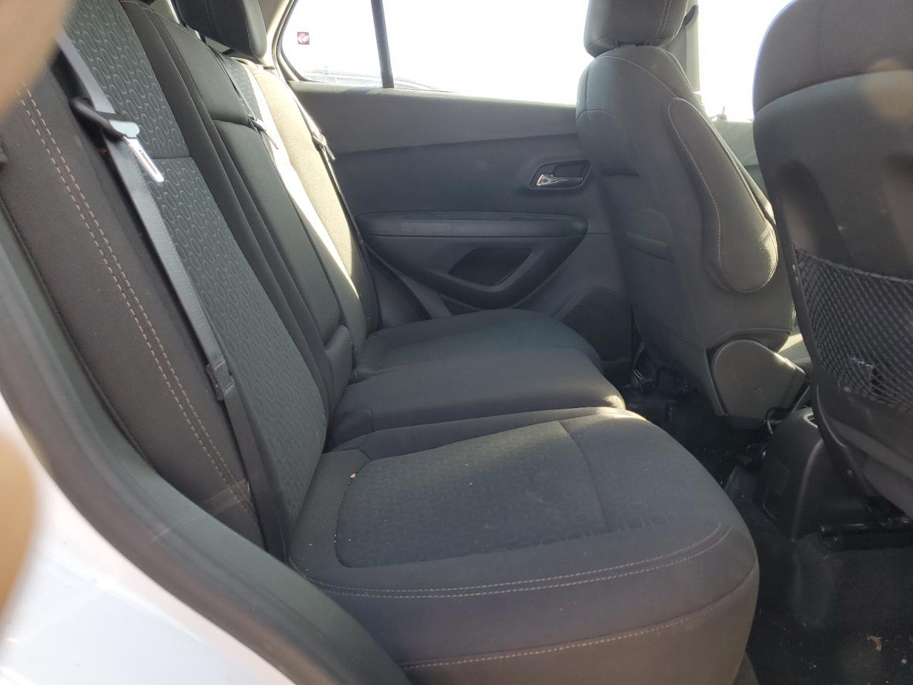 2020 Chevrolet Trax Ls VIN: KL7CJKSB7LB070217 Lot: 85928515