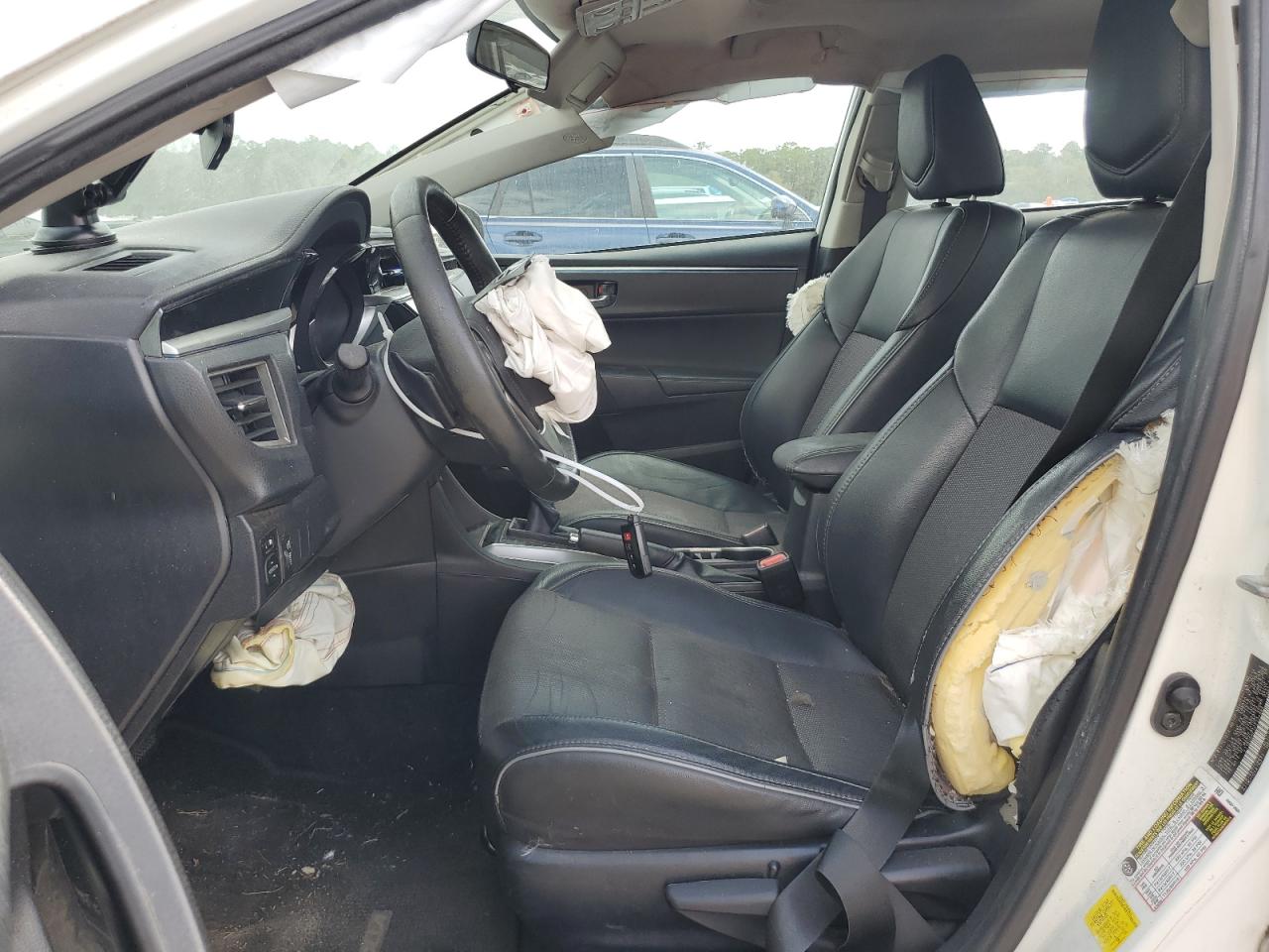 2015 Toyota Corolla L VIN: 2T1BURHE2FC324986 Lot: 85794975