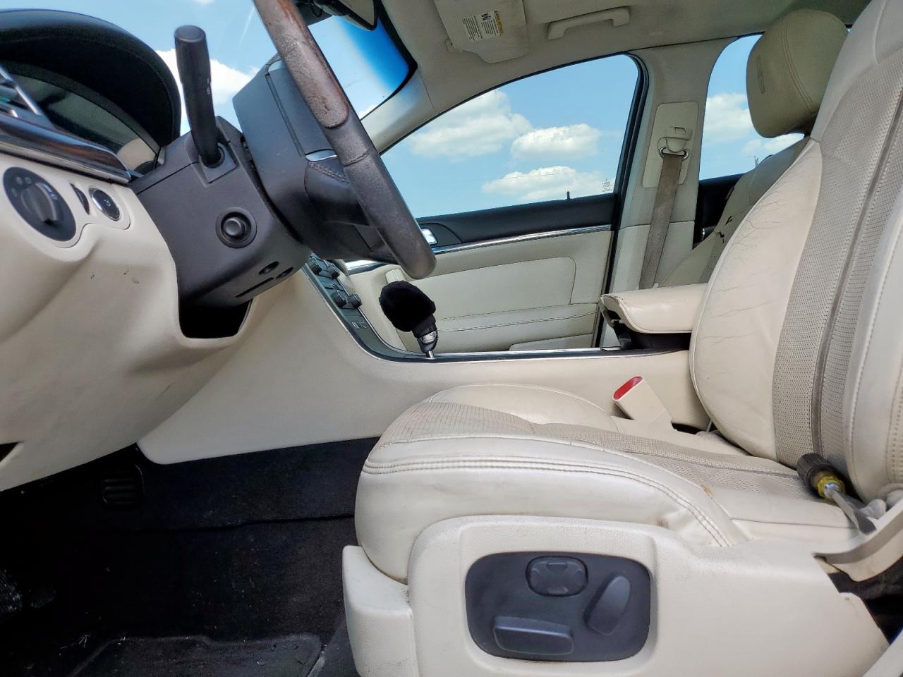 2009 Lincoln Mks VIN: 1LNHM93R69G615464 Lot: 84219835