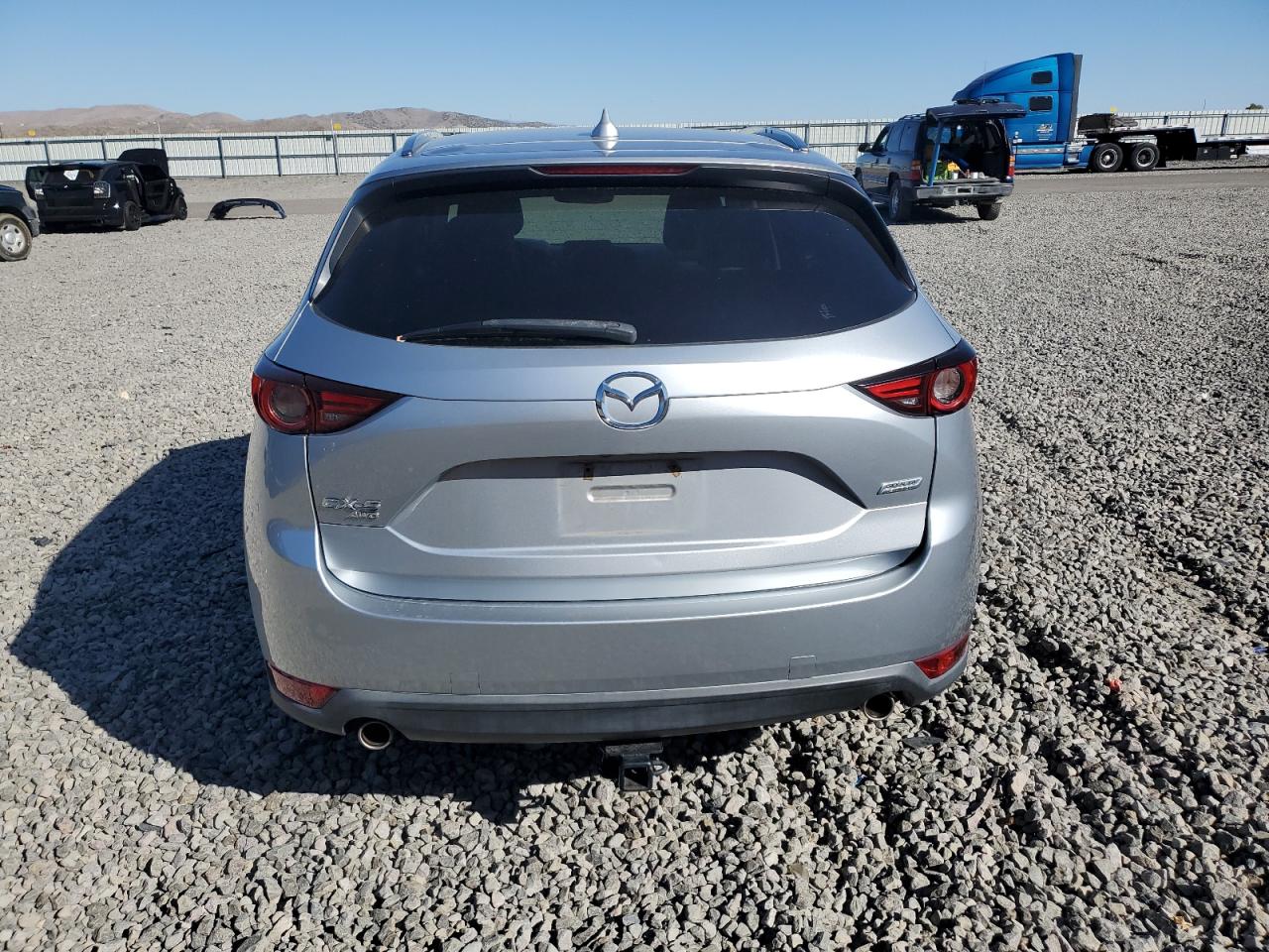 2018 Mazda Cx-5 Grand Touring VIN: JM3KFBDMXJ0328924 Lot: 82267805