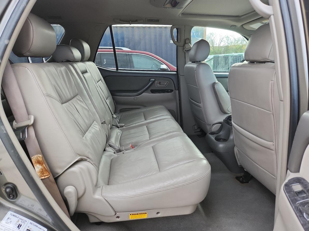 2005 Toyota Sequoia Sr5 VIN: 5TDZT34A25S248774 Lot: 86442545