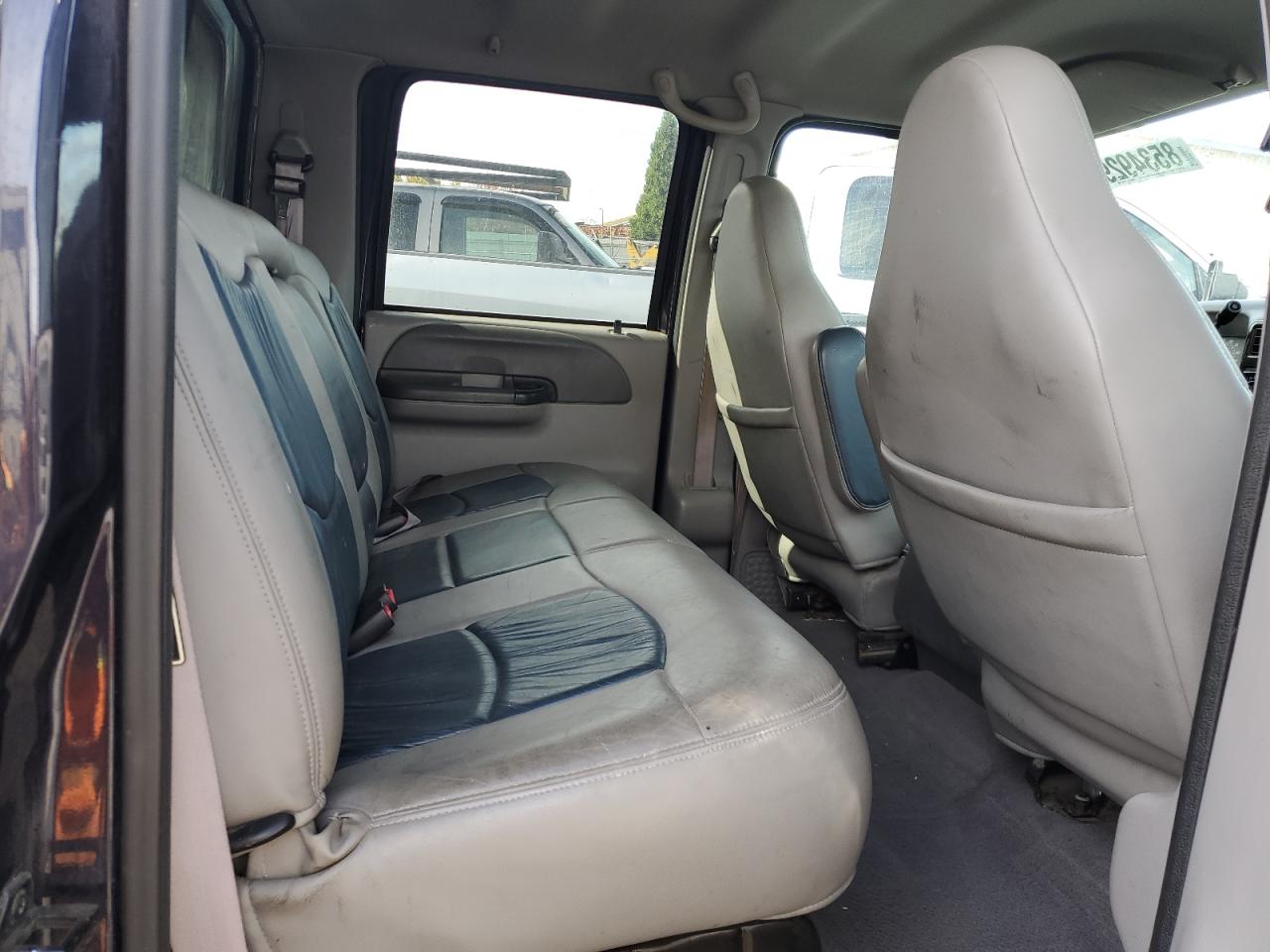 2000 Ford F350 Srw Super Duty VIN: 1FTSW31F6YEB45179 Lot: 85349295