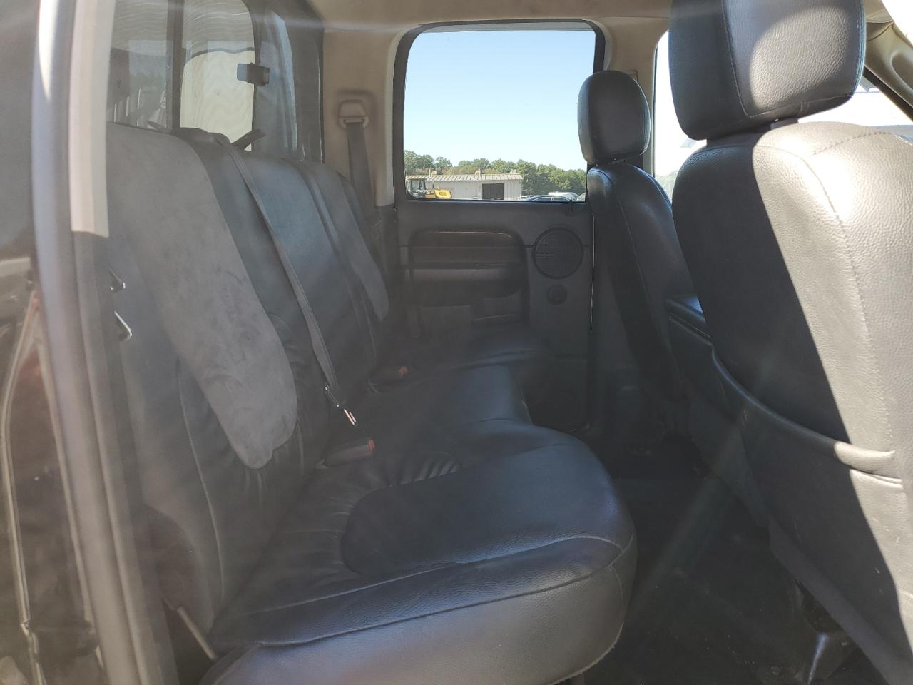 2002 Dodge Ram 1500 VIN: 1D7HU18Z72J217760 Lot: 84925775