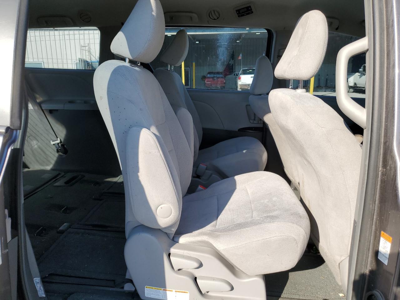 2017 Toyota Sienna VIN: 5TDZZ3DC6HS865521 Lot: 82542335