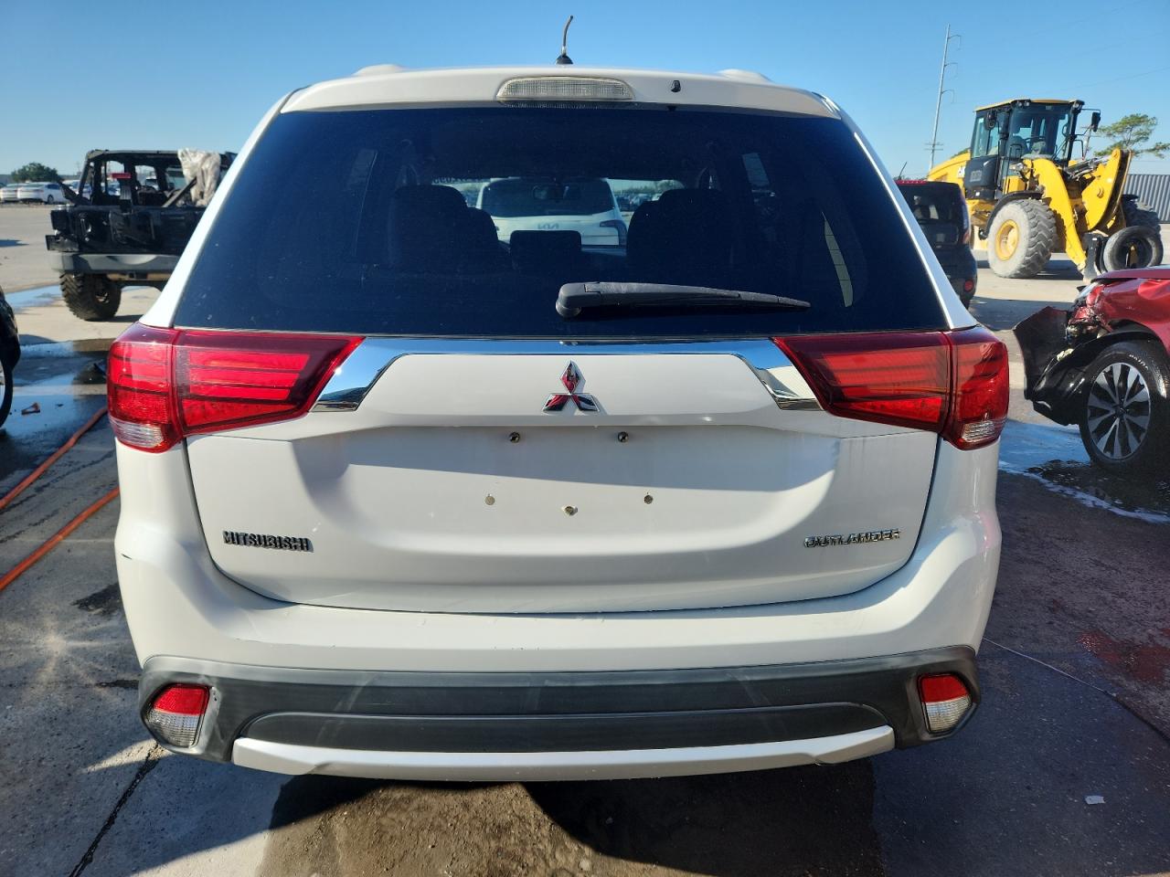 2016 Mitsubishi Outlander Es VIN: JA4AD2A36GZ013705 Lot: 89472095